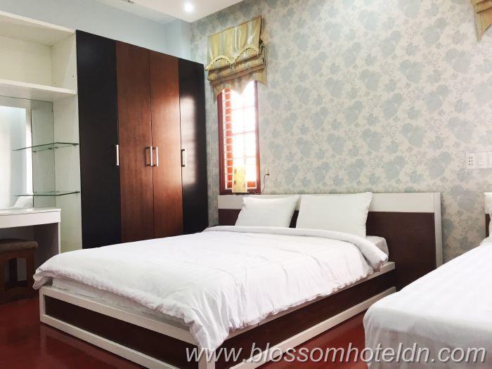 Blossom July Hotel Дананг Экстерьер фото
